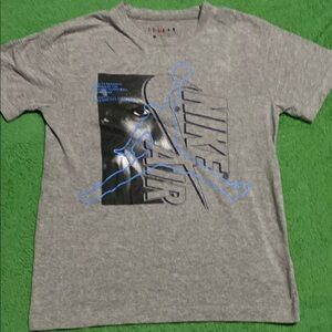 Nike Gray and Blue Short Sleeve Tee with Graphic Design